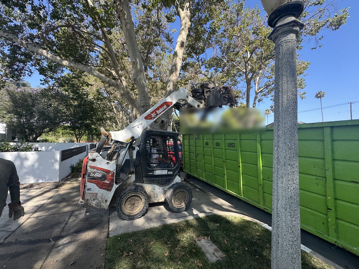 Hauling & Debris Removal in Southern California